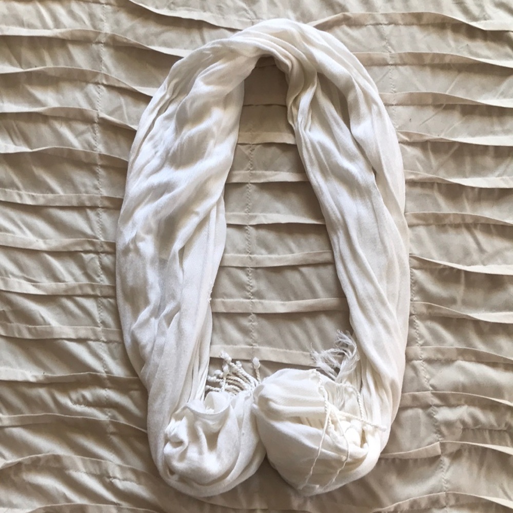 Scarf - Picture 3 of 3